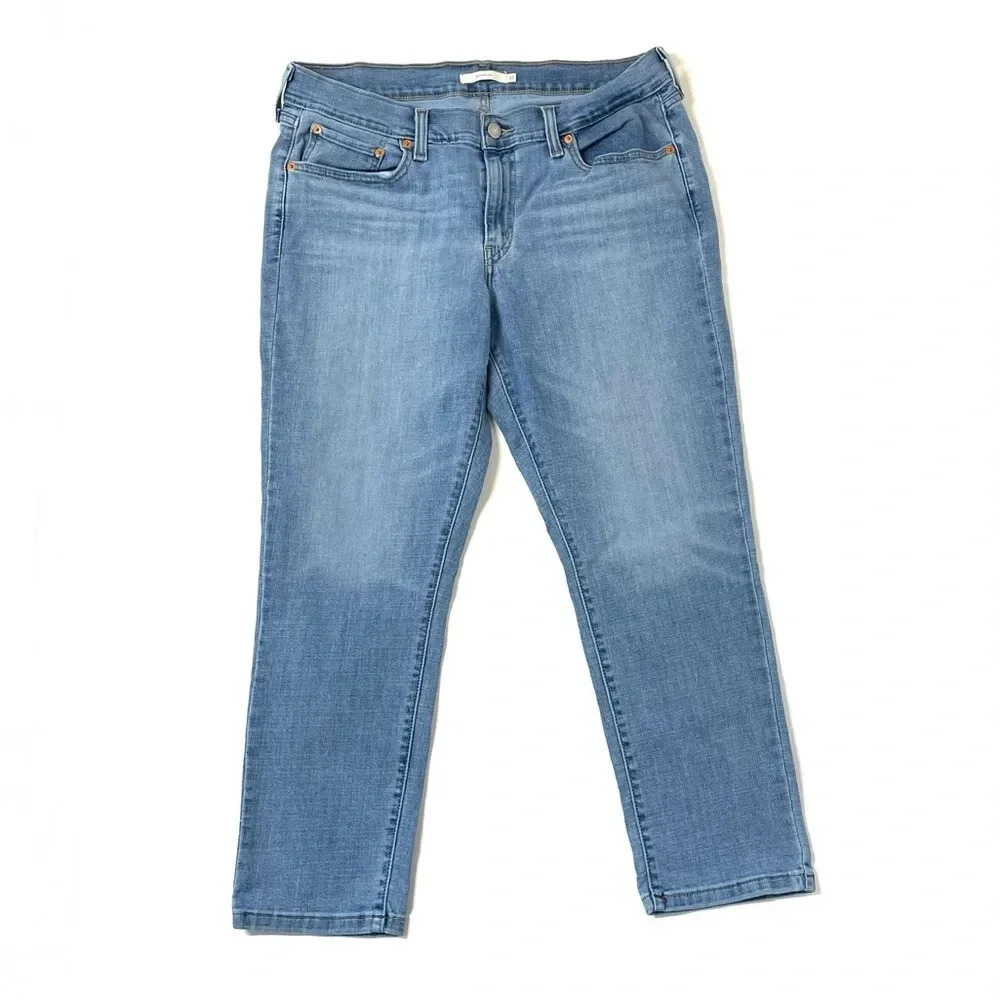 Levi’s High Rise Cropped Boyfriend Jeans Size 32